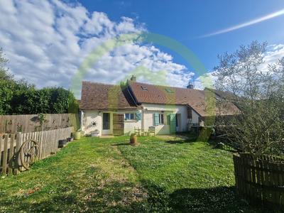 Maison - 90 m² - 5 pièces