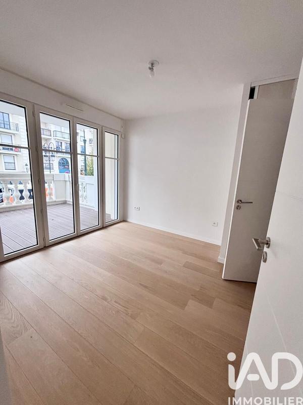 Appartement - 175 m² - 7 pièces