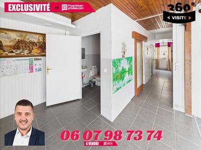 Immeuble - 166 m² - 3 pièces