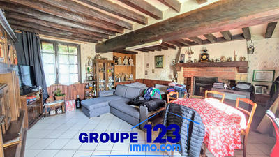 Maison - 102 m² - 4 pièces