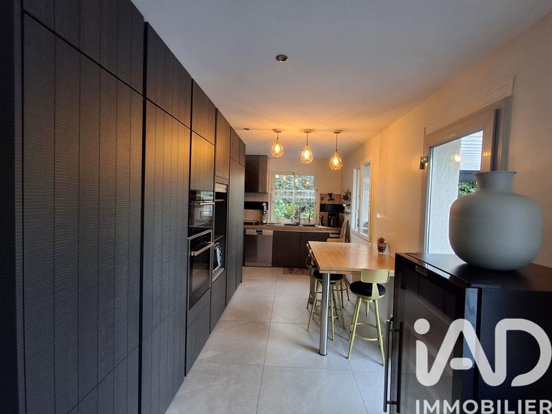 Maison - 162 m² - 5 pièces