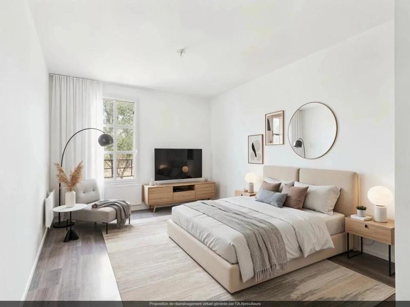 Appartement ancien - 84 m² - 4 pièces