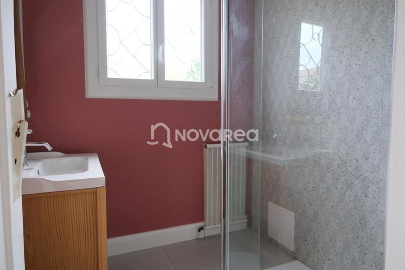 Appartement - 92 m² - 3 pièces