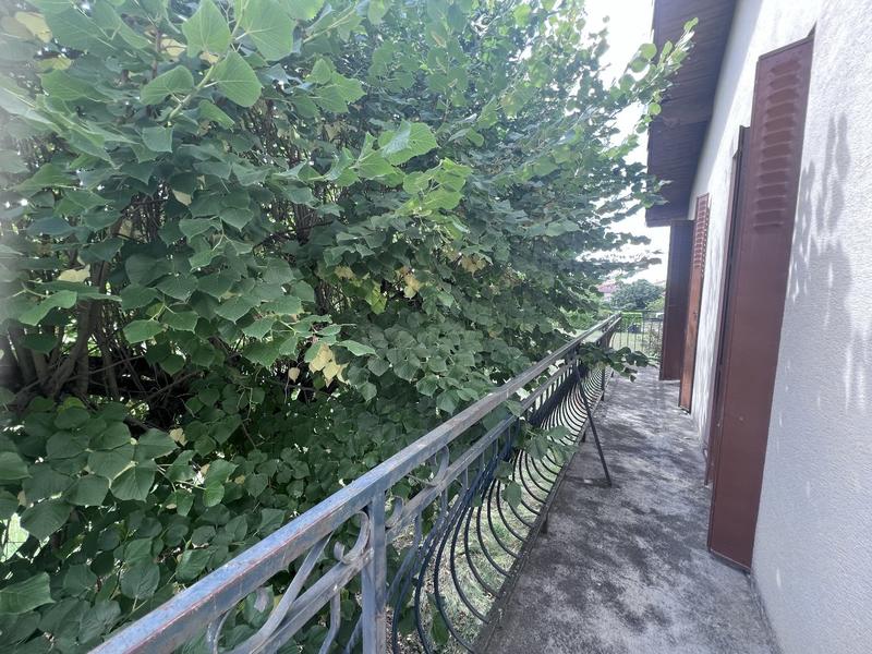 Maison - 185 m² - 7 pièces