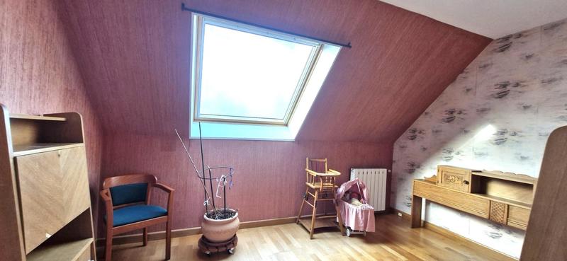 Maison - 188 m² - 8 pièces