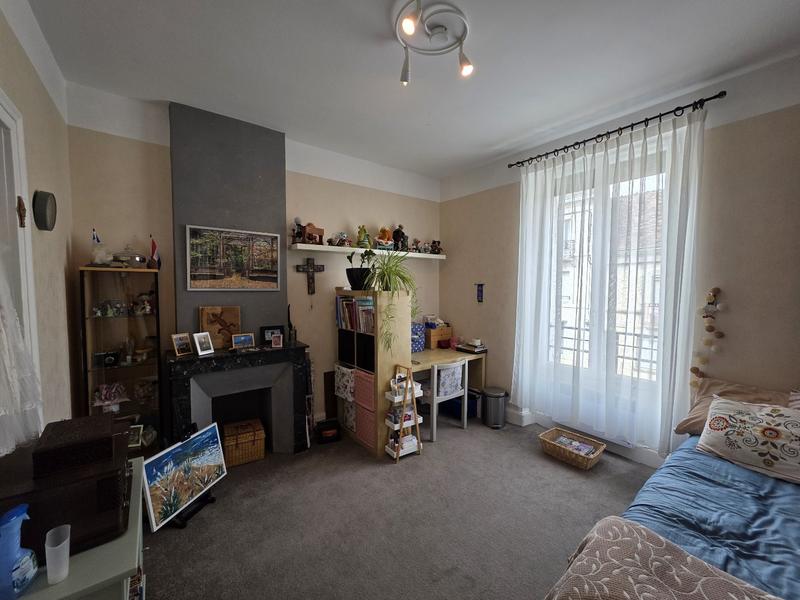 Maison - 188 m² - 7 pièces