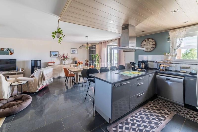 Maison - 106 m² - 5 pièces