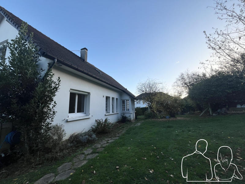 Maison traditionnelle - 156 m² - 5 pièces