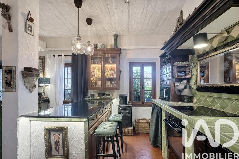 Appartement - 70 m² - 2 pièces