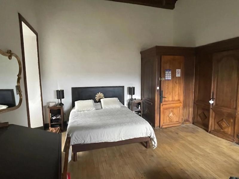 Château - 585 m² - 20 pièces