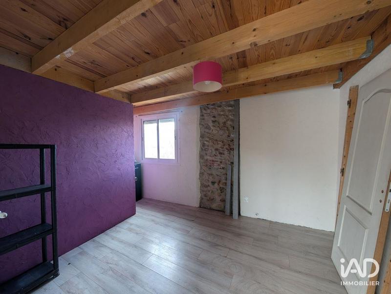 Maison - 210 m² - 3 pièces