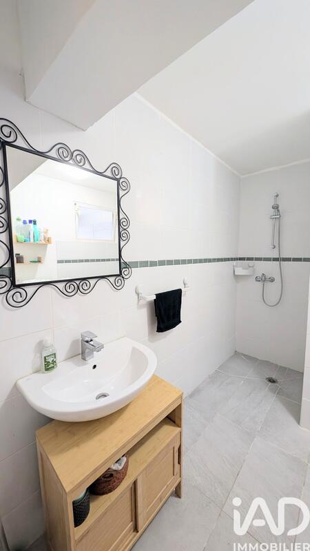 Maison - 98 m² - 5 pièces