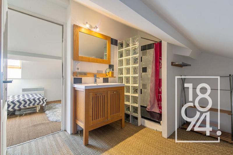 Propriété - 160 m² - 6 pièces