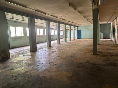 Local d'activité / Entrepôt - 500 m²
