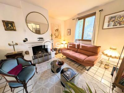 Maison - 140 m² - 6 pièces