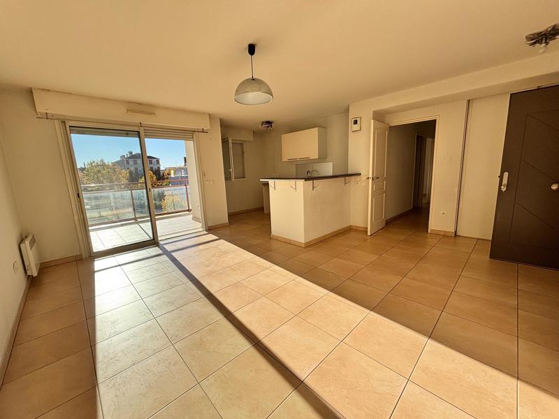 Appartement - 64 m² - 3 pièces