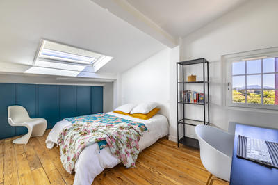 Appartement - 90 m² - 4 pièces