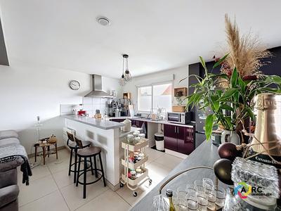 Maison - 73 m² - 3 pièces