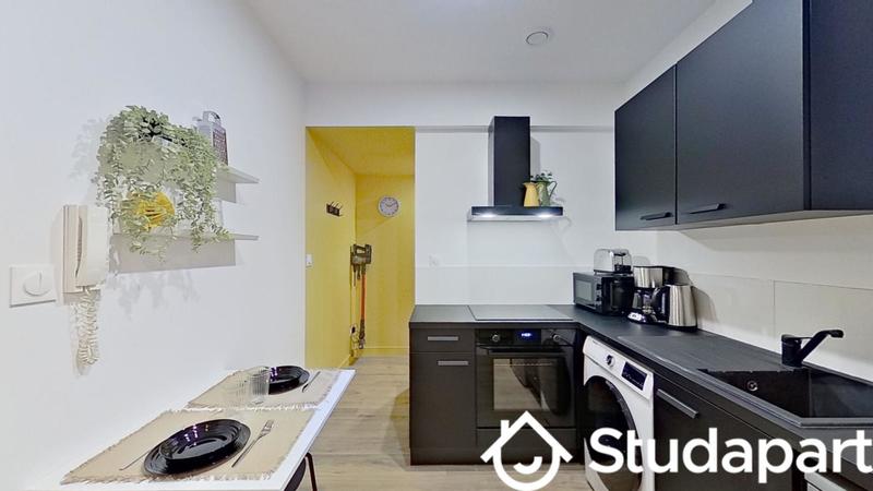 Chambre - 11 m² - 1 pièce