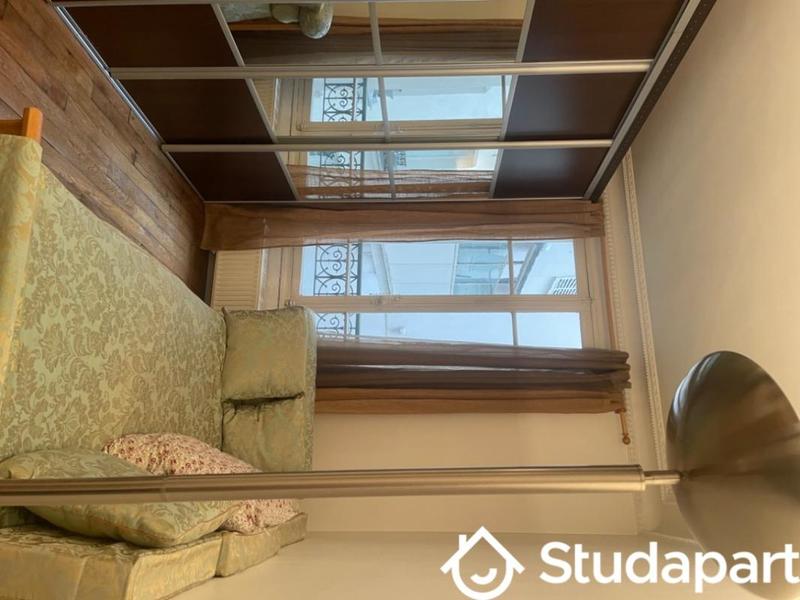 Chambre - 15 m² - 1 pièce