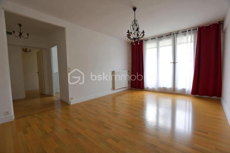 Appartement - 82 m² - 4 pièces