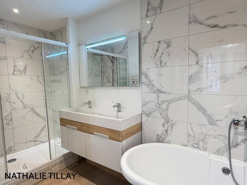 Appartement - 80 m² - 3 pièces