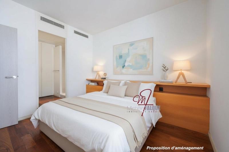 Penthouse - 218 m² - 5 pièces