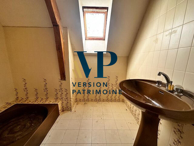 Maison - 163 m² - 6 pièces