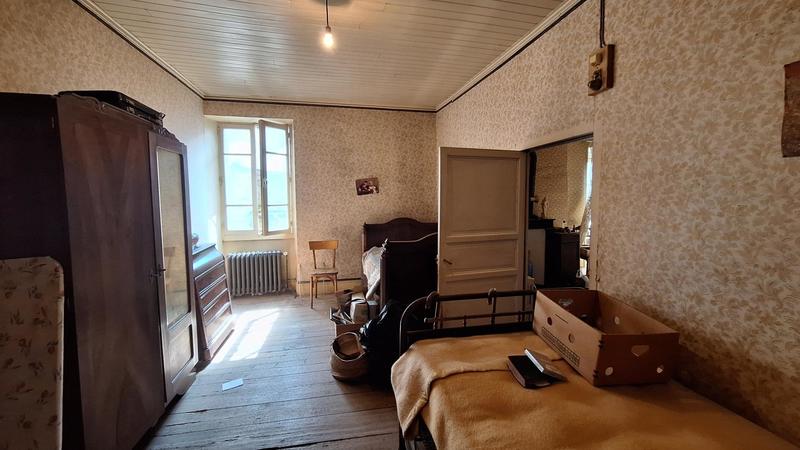 Maison - 180 m² - 6 pièces