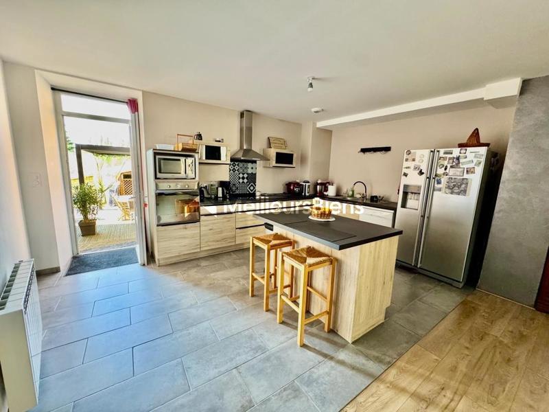 Maison - 127 m² - 5 pièces