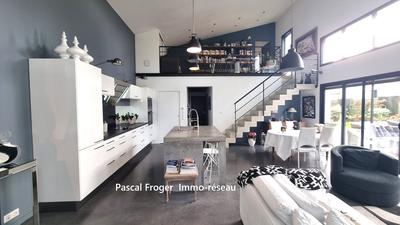 Maison - 119 m² - 5 pièces