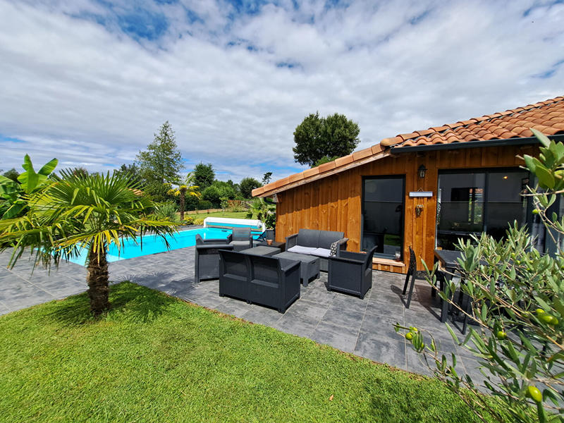 Maison - 92 m² - 5 pièces