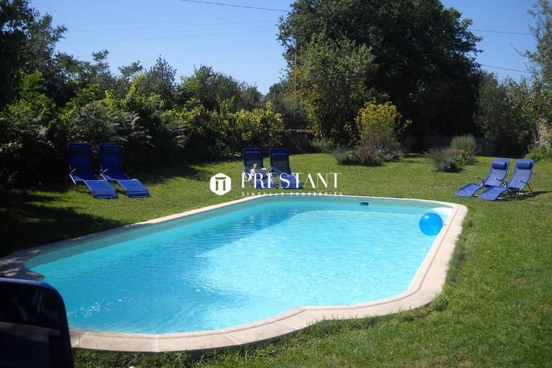 Demeure - 540 m² - 21 pièces