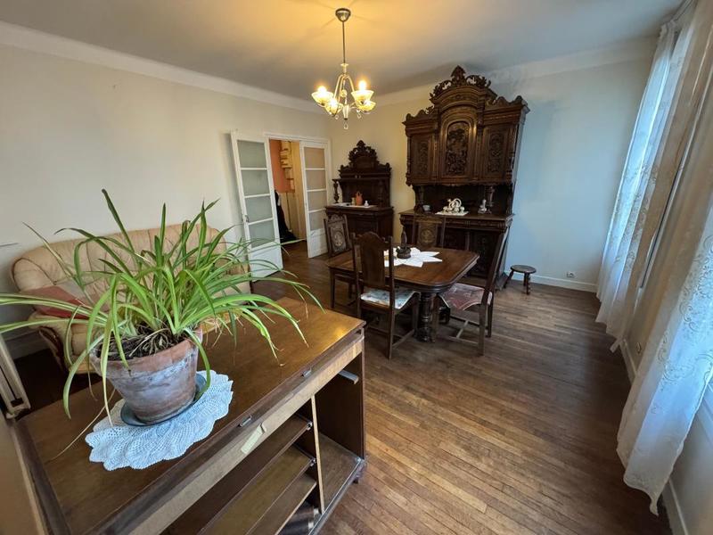 Appartement - 75 m² - 3 pièces