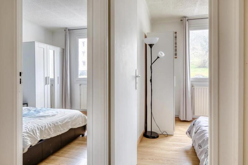 Appartement - 79 m² - 5 pièces