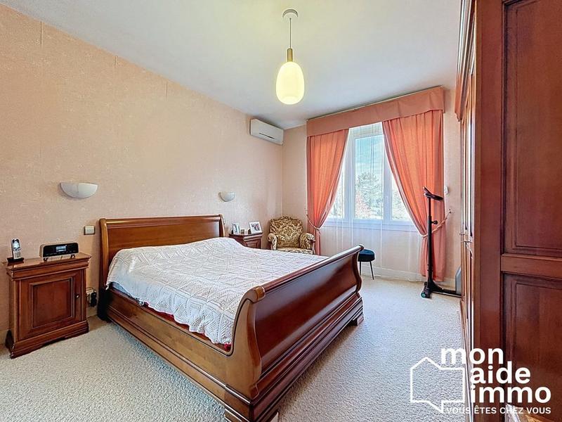 Maison - 160 m² - 6 pièces