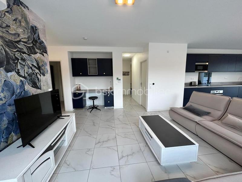 Appartement - 96 m² - 3 pièces