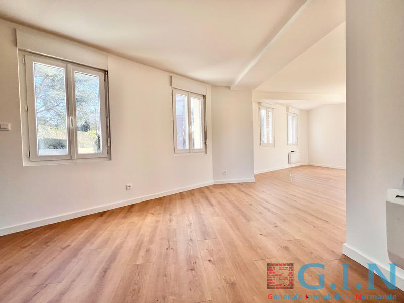 Maison - 82 m² - 4 pièces