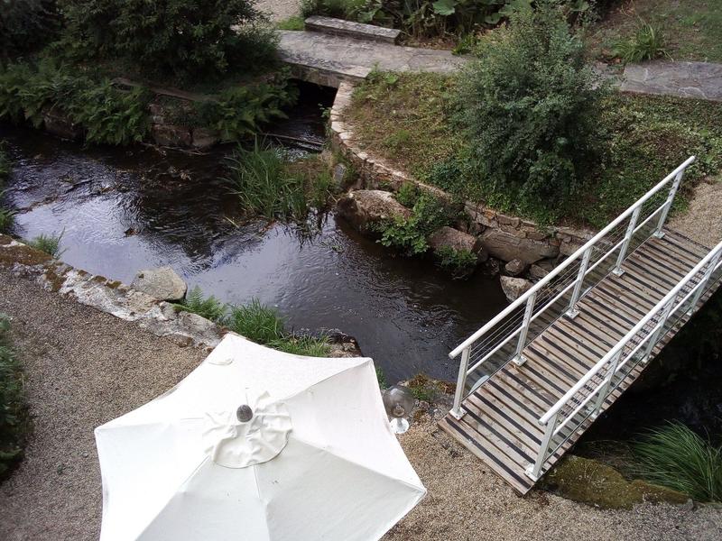 Fonds de commerce - 930 m²