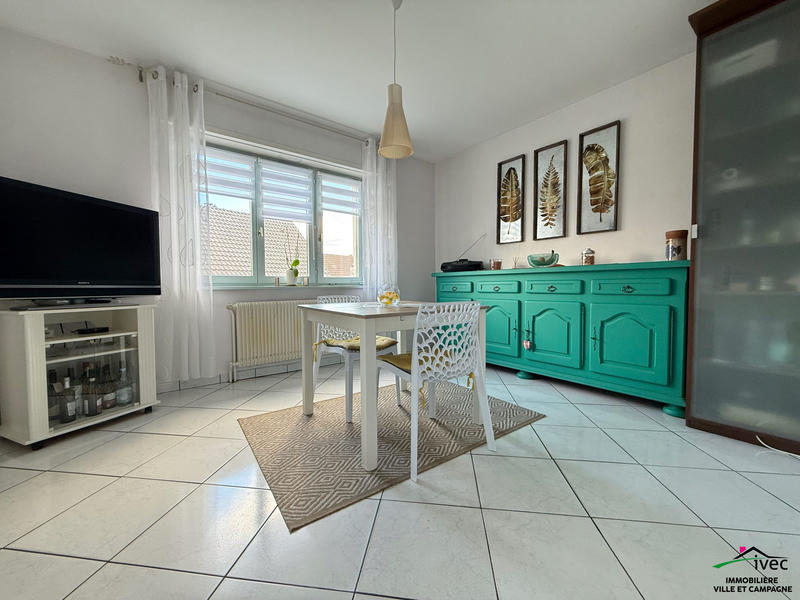 Maison - 255 m² - 10 pièces