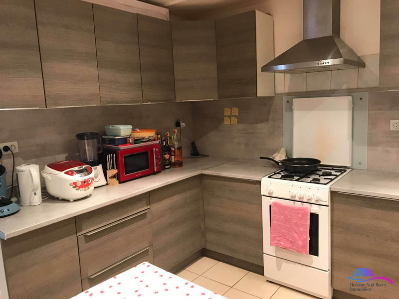 Maison - 280 m² - 12 pièces