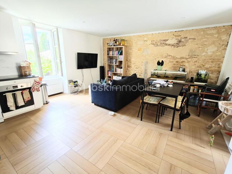 Immeuble - 192 m² - 11 pièces