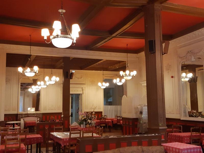 Immeuble - 3 000 m² - 80 pièces