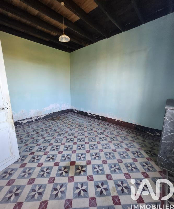 Maison - 256 m² - 5 pièces