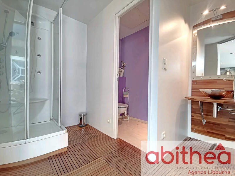 Maison - 393 m² - 10 pièces