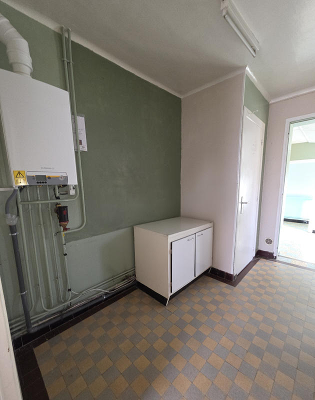 Maison - 85 m² - 6 pièces