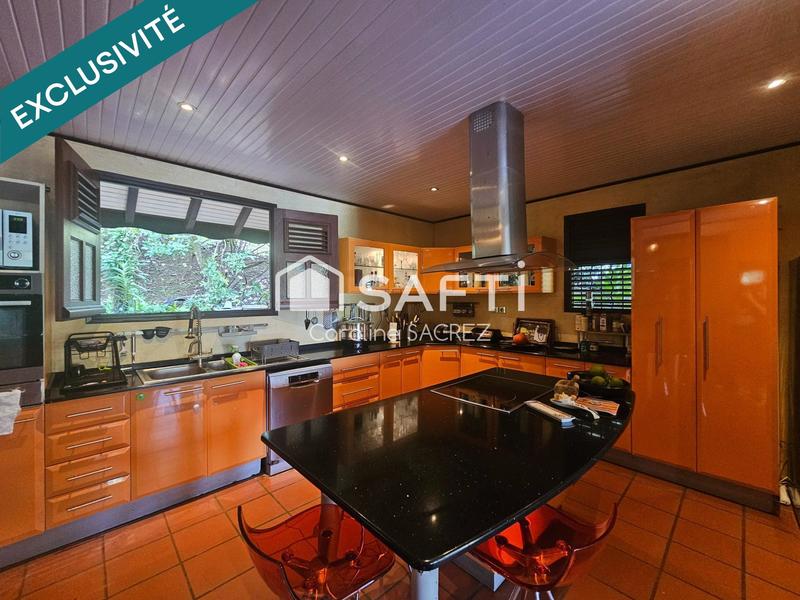 Maison - 155 m² - 6 pièces