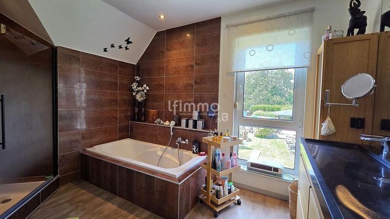 Maison d'architecte - 145 m² - 6 pièces