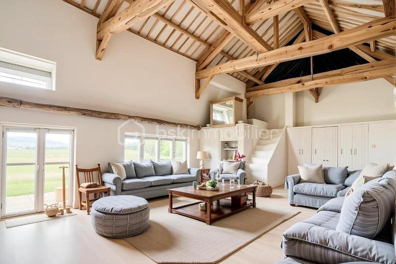 Grange - 215 m² - 5 pièces