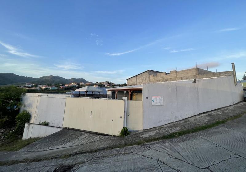 Local commercial - 677 m²